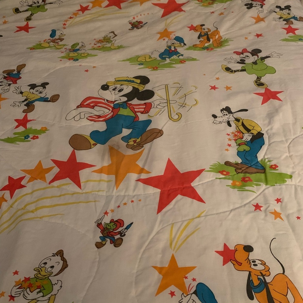 Vintage Disney Children’s Comforter